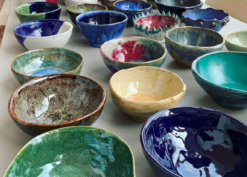 Photo of finished empty bowls project.