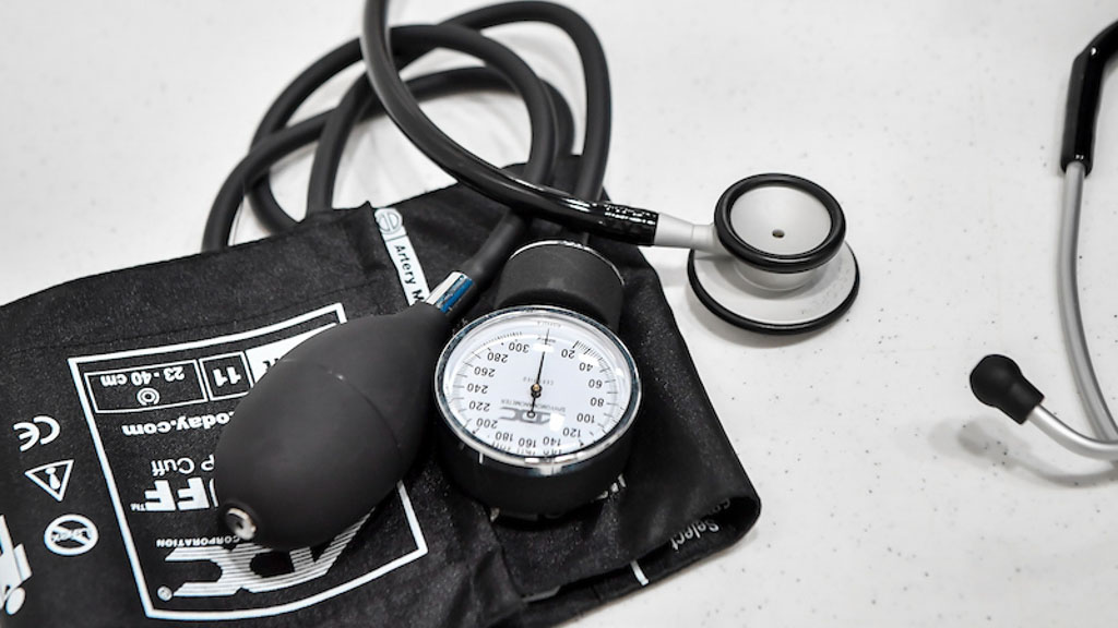 A photo of a blood pressure cuff and stethoscope